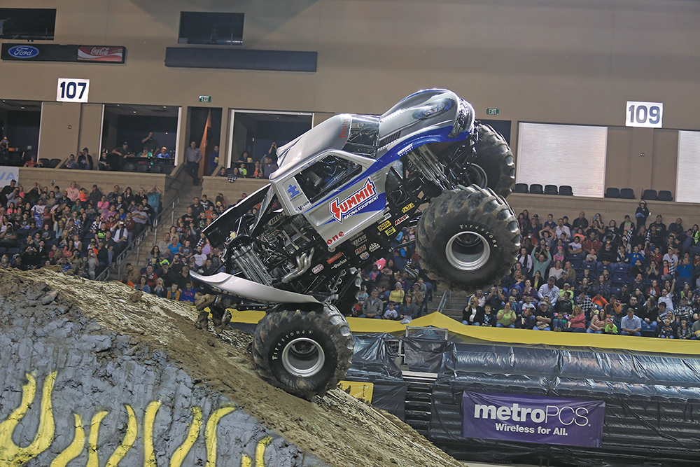 Summit Racing/BIGFOOT® and Trick Flow/BIGFOOT® Monster Trucks Crush